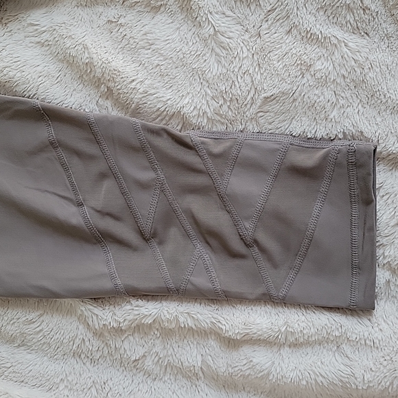 Capri leggings - Picture 2 of 3